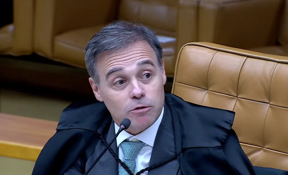 Ministro André Mendonça rejeita ação contra reajuste do Bolsa Família no TSE